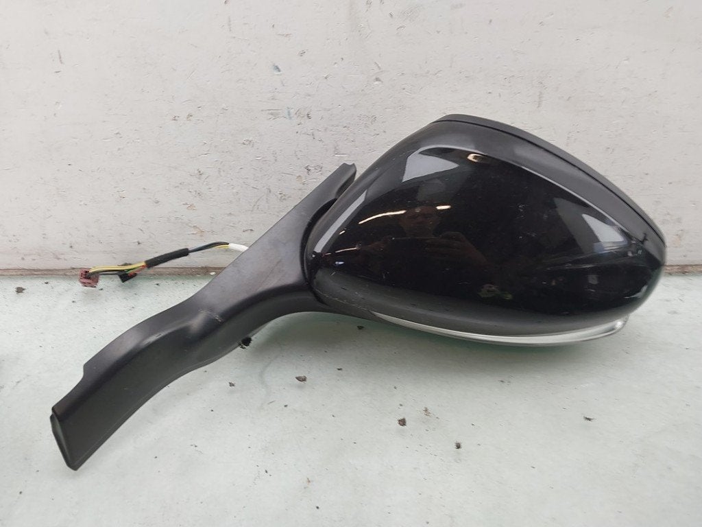 RETROVISEUR EXTERIEUR GAUCHE 208 I (CA / CC / CK / CL), Kontakt-peugeot@peugeot.com, Utilisé, Peugeot Deutschland GmbH, Bahnhofsplatz
65423  Rüsselsheim, DE
