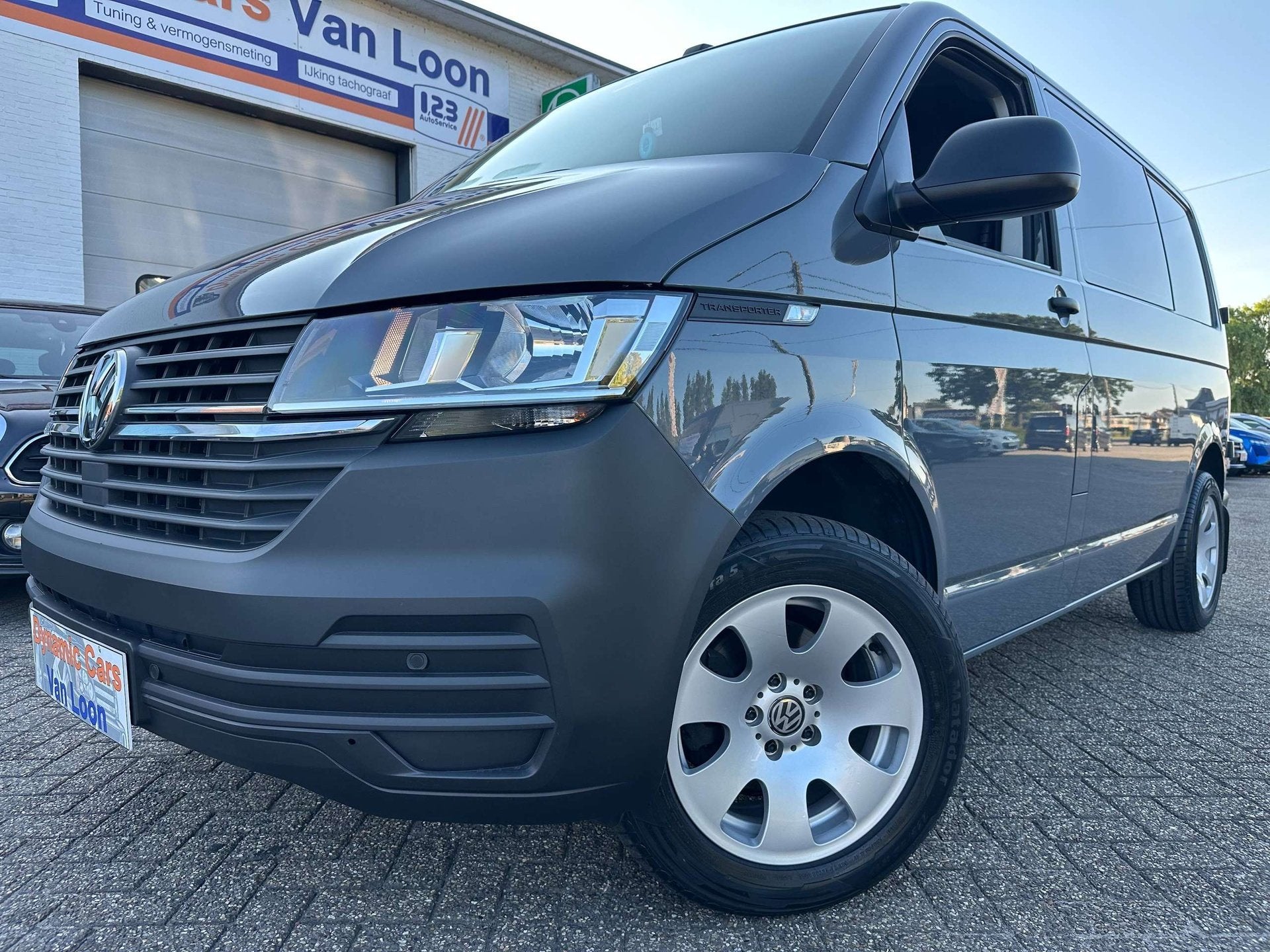 Volkswagen T6 Transporter 2.0 TDi 150Pk Dubbel Cabine Airco, Auto's, Dealer onderhouden, Stof, Gebruikt, 4 cilinders