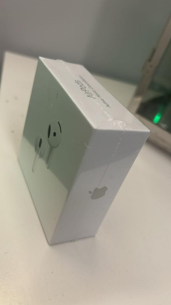 Airpods 4, Télécoms, Téléphonie mobile | Écouteurs, Enlèvement ou Envoi, Neuf, Intra-auriculaires (In-Ear), Bluetooth