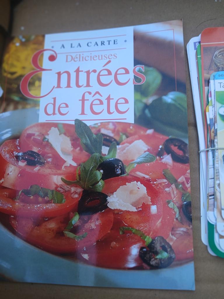 Plusieurs livres, Livres, Livres de cuisine, Comme neuf, Autres régions