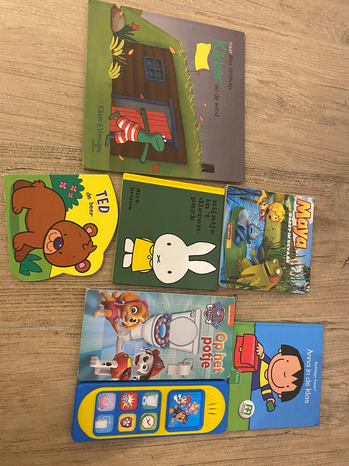 Leesboeken en Geluidenboekje: SAMEN €15, Ophalen, Zo goed als nieuw