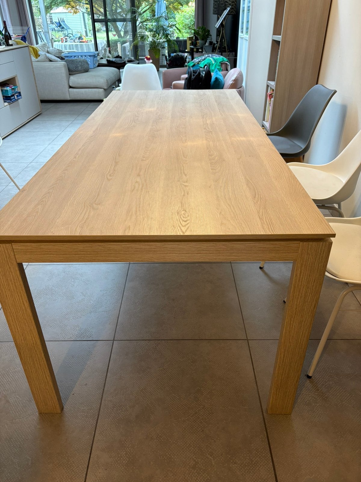 Houten tafel in goede staat, Ophalen, Eikenhout, 200 cm of meer, 50 tot 100 cm