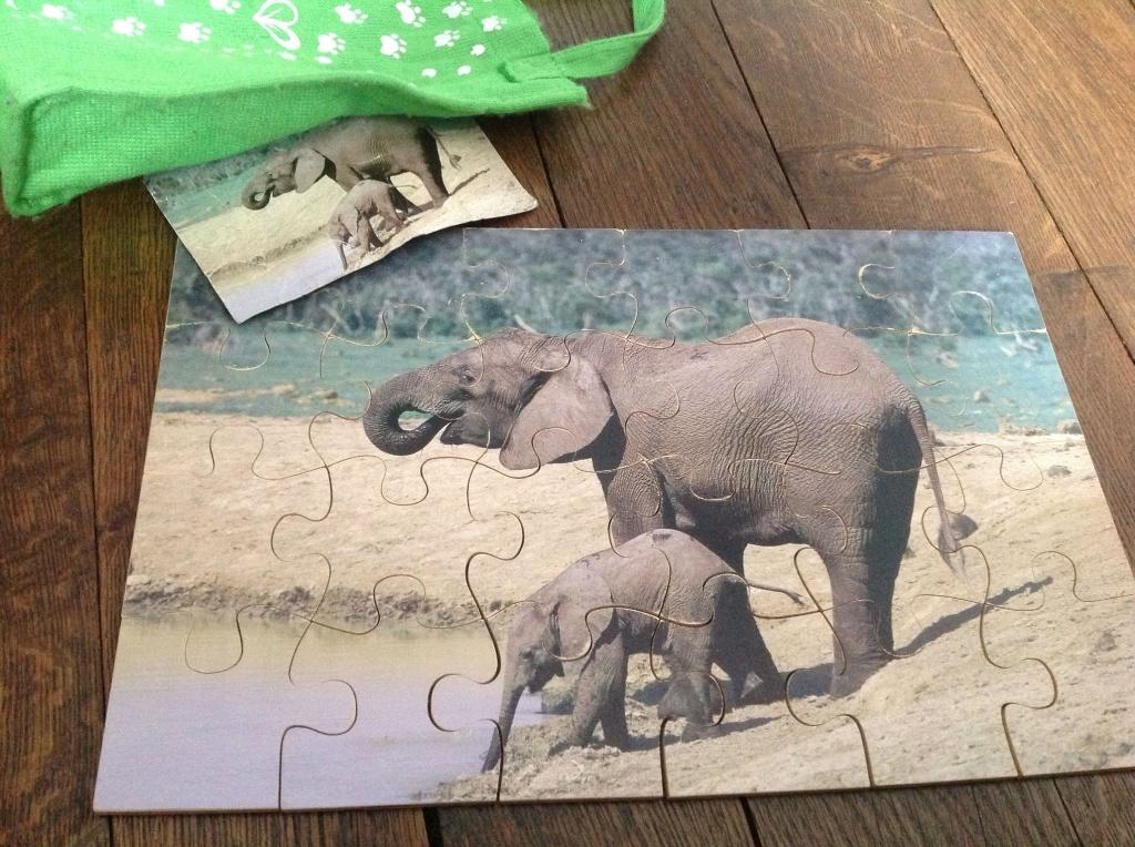 Puzzle en bois 24 pièces Hapé eco-toys, Kinderen en Baby's, Ophalen, 10 tot 50 stukjes, Gebruikt, Van hout