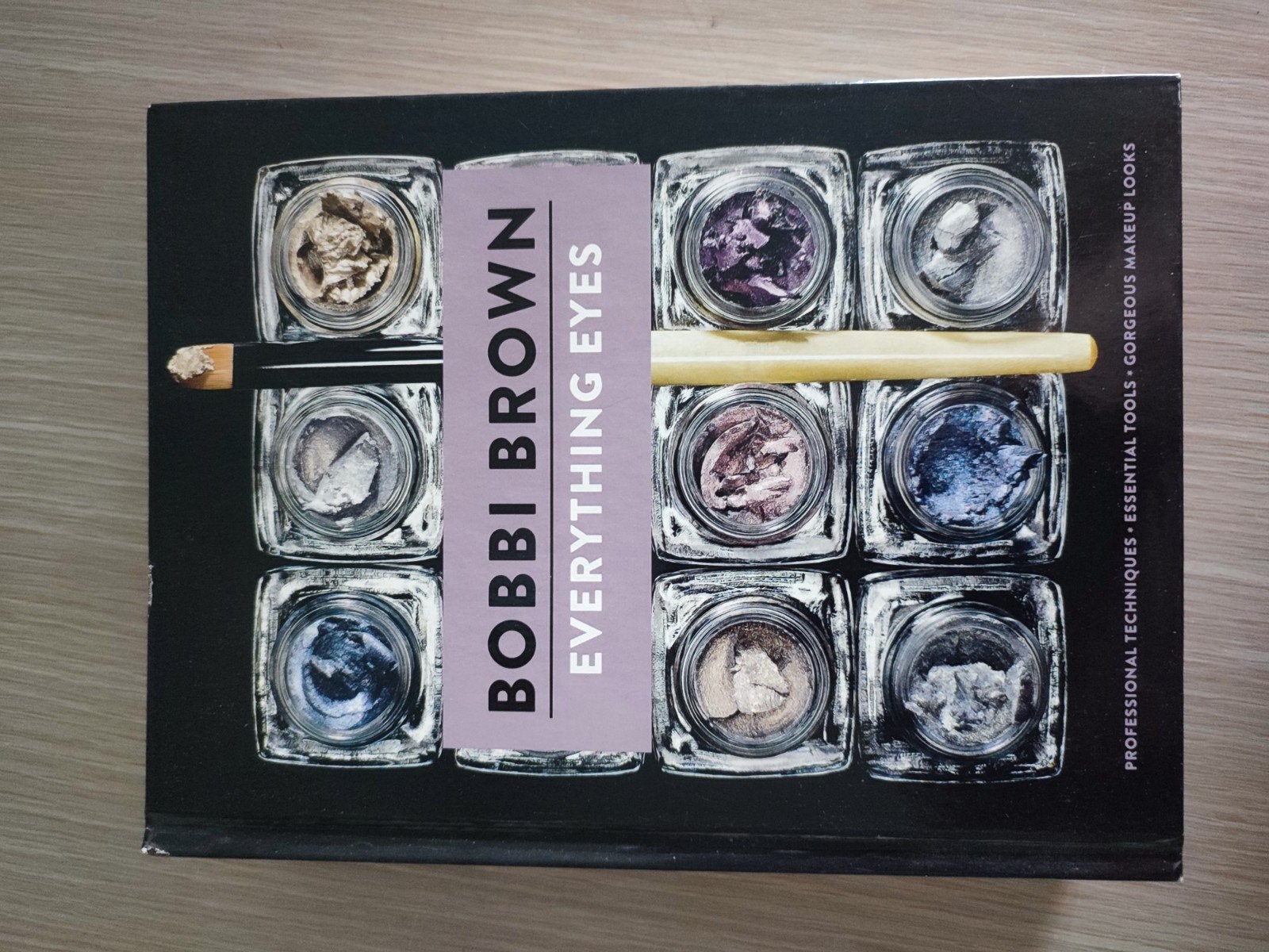 Beauty boek, Enlèvement