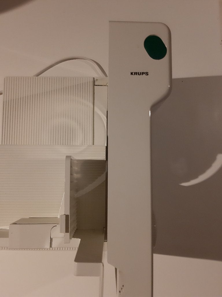 Brood snijmachine merk Krups, Ophalen, Kunststof, Zo goed als nieuw, Snijmachine