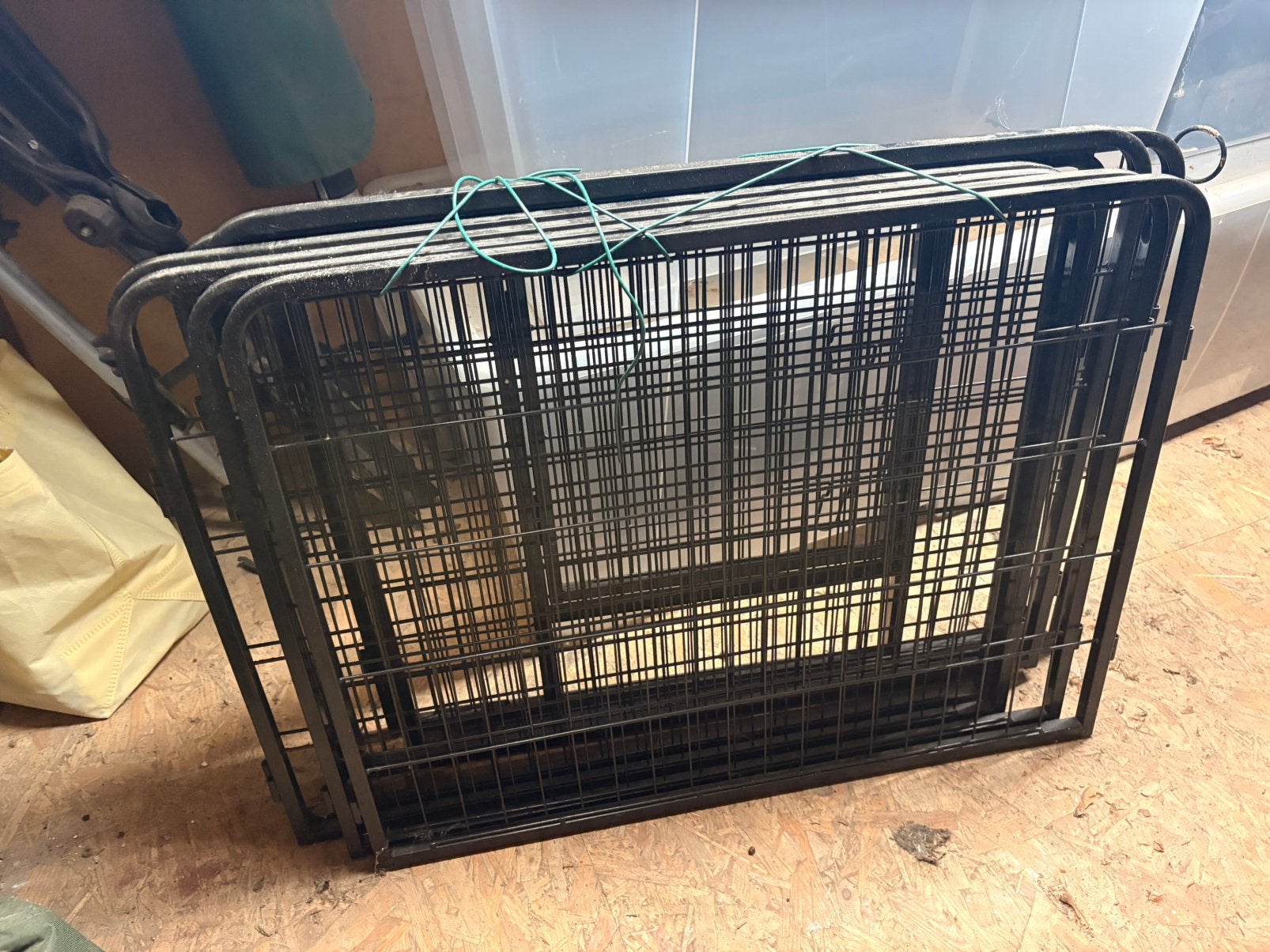 Chenil 7 pieces fixes et 1 avec porte., Enlèvement, Comme neuf