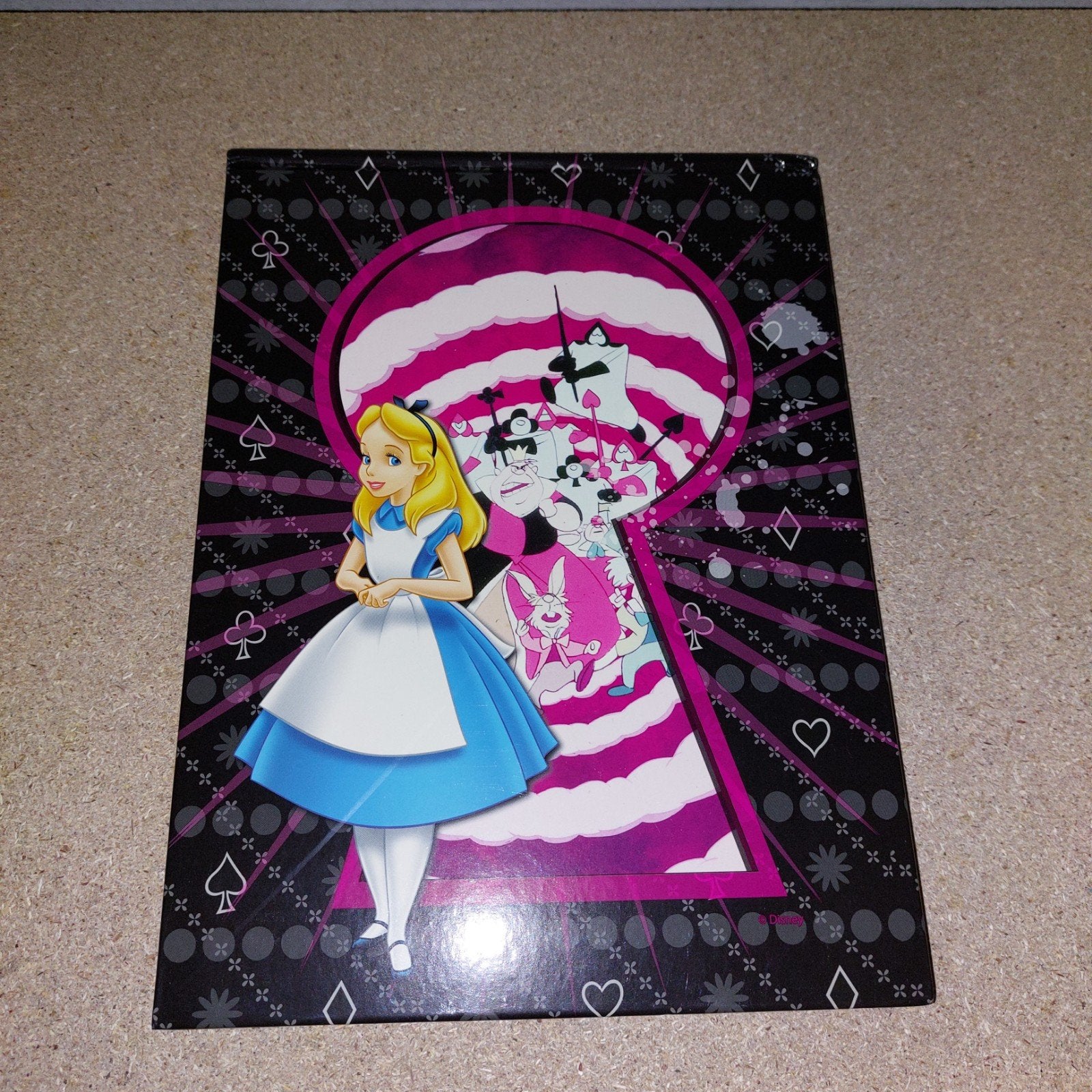 Carnet et bloc notes DISNEY sur Alice au pays des Merveilles, Ophalen of Verzenden, Nieuw, Papier, Kaart of Schrift