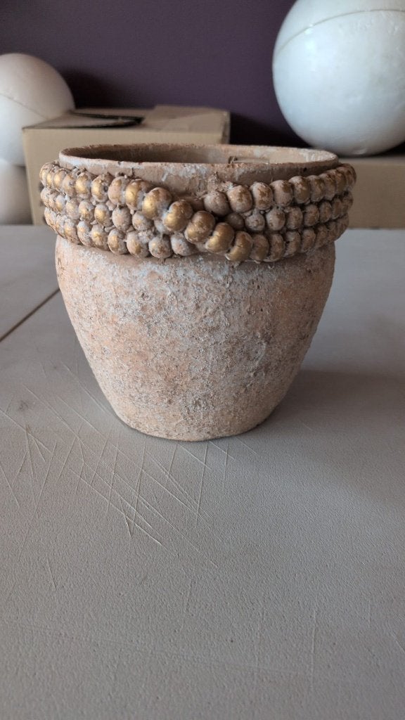 pot de fleurs beige - diam 13 cm et H 14 cm - 5€, Enlèvement ou Envoi, Moins de 25 cm, Pierre, Comme neuf