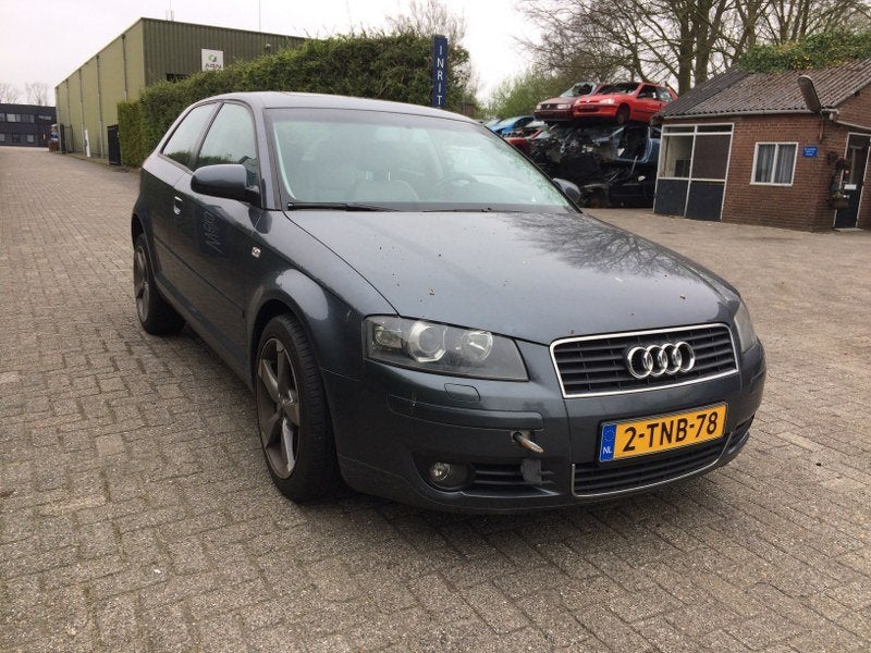RETROVISEUR LATERAL DROIT Audi A3 (8P1) (01-2003/08-2012), Utilisé, Audi