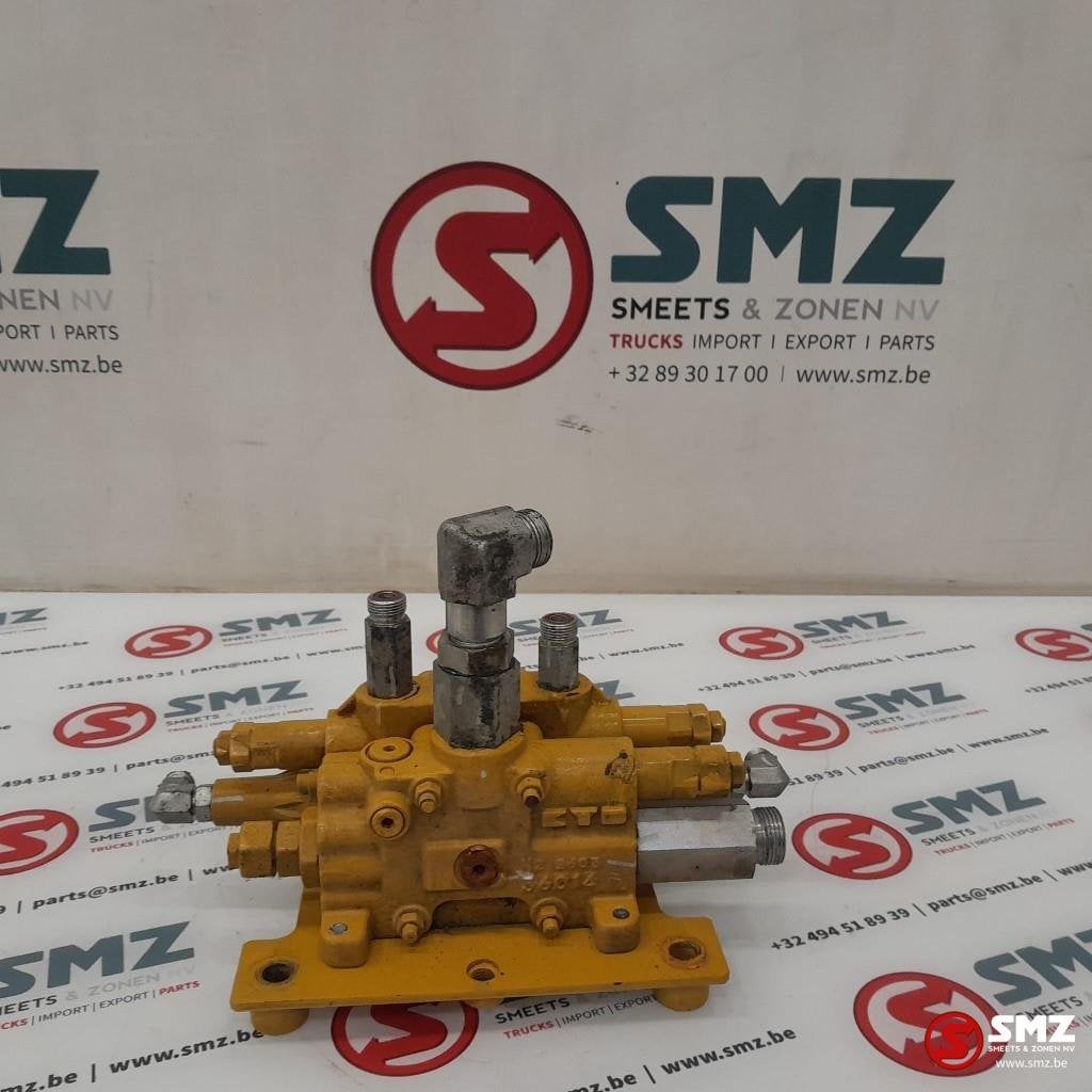 Hydraulic valve Caterpillar, Nieuw