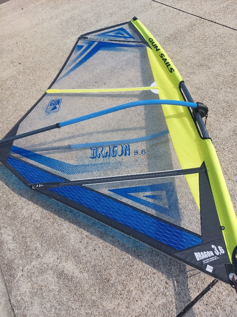 Compleet kinderzeil jeugdzeil Dragon 3.6 m2 Gun Sails., Watersport en Boten, Windsurfen, Ophalen, 3.5 tot 5 m², Overige typen
