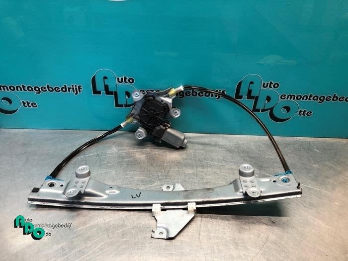 Ruitmechaniek 2Deurs links-voor van een Renault Twingo (Twin, Gebruikt, -, Renault, -