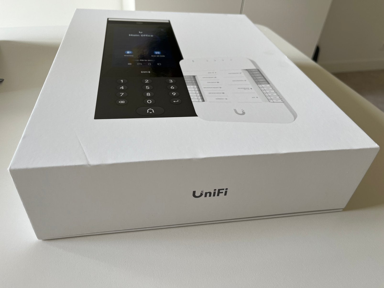 Ubiquiti Unifi G3 Gate Starter Kit (Unused) NO G3-Intercom, Computers en Software, Netwerk switches, Ophalen of Verzenden, Zo goed als nieuw
