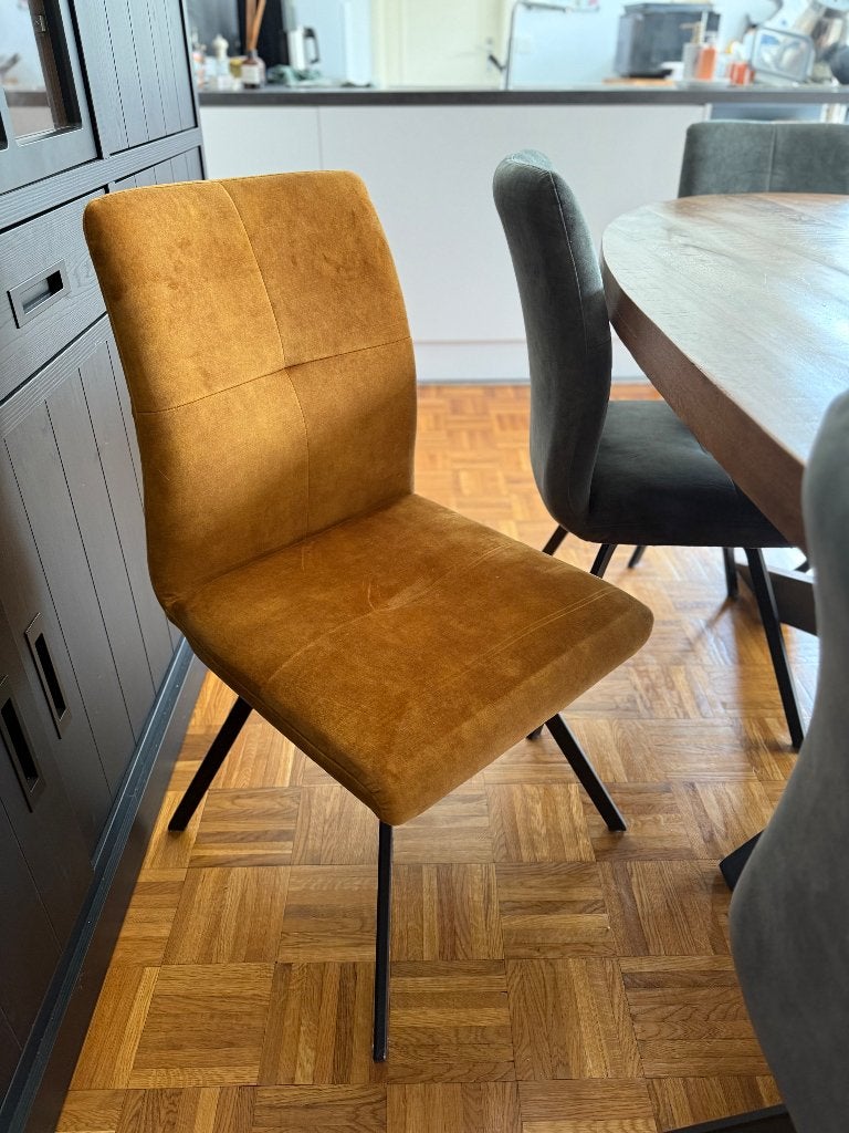 8 Stoelen Weba, Huis en Inrichting, Ophalen, Zo goed als nieuw, Overige kleuren, Stof