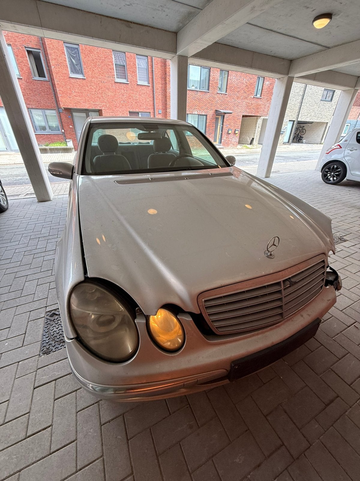 Mercedes-Benz, Autos, Mercedes-Benz, Particulier, Classe E, Air conditionné, Diesel, Euro 4, Autre carrosserie, 5 portes, Automatique