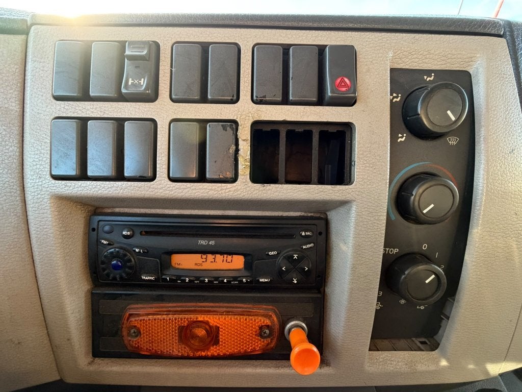 Volvo FL 240 (Stock ID 64872) — 18