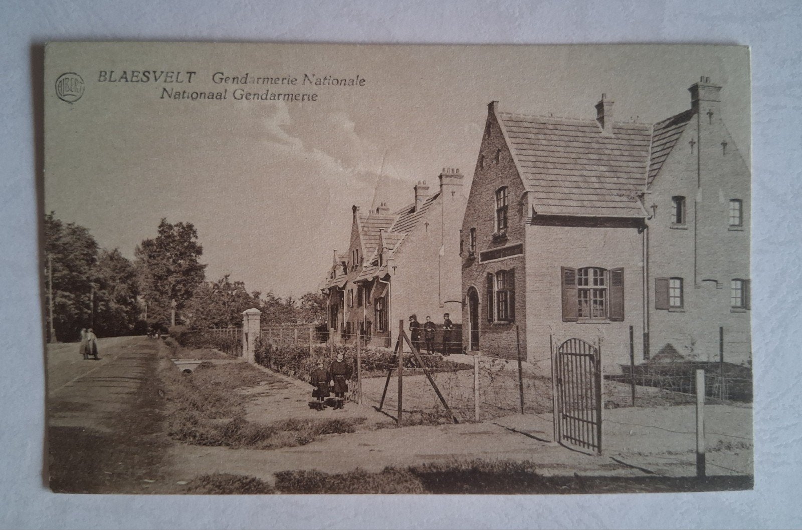 vintage Postkaart Nationale Gendarmerie Blaesveld, Ophalen of Verzenden