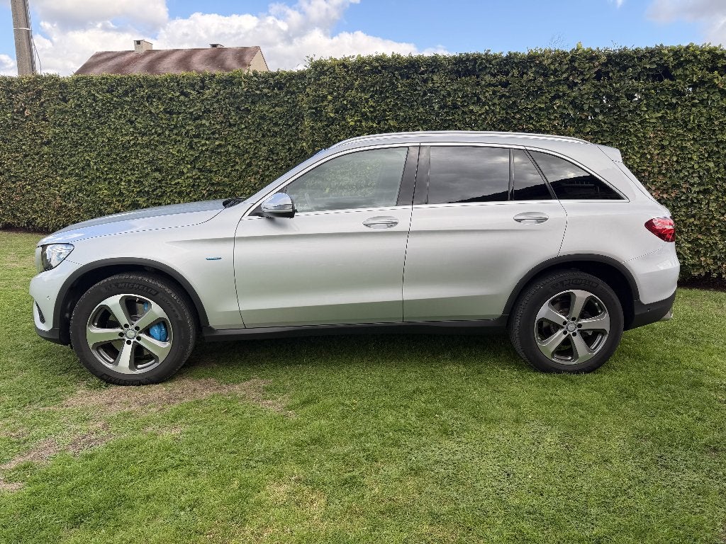 Mercedes GlC 350e 4matic, Auto's, Automaat, 4 cilinders, https://public.car-pass.be/verify/4233-7386-8938, Leder