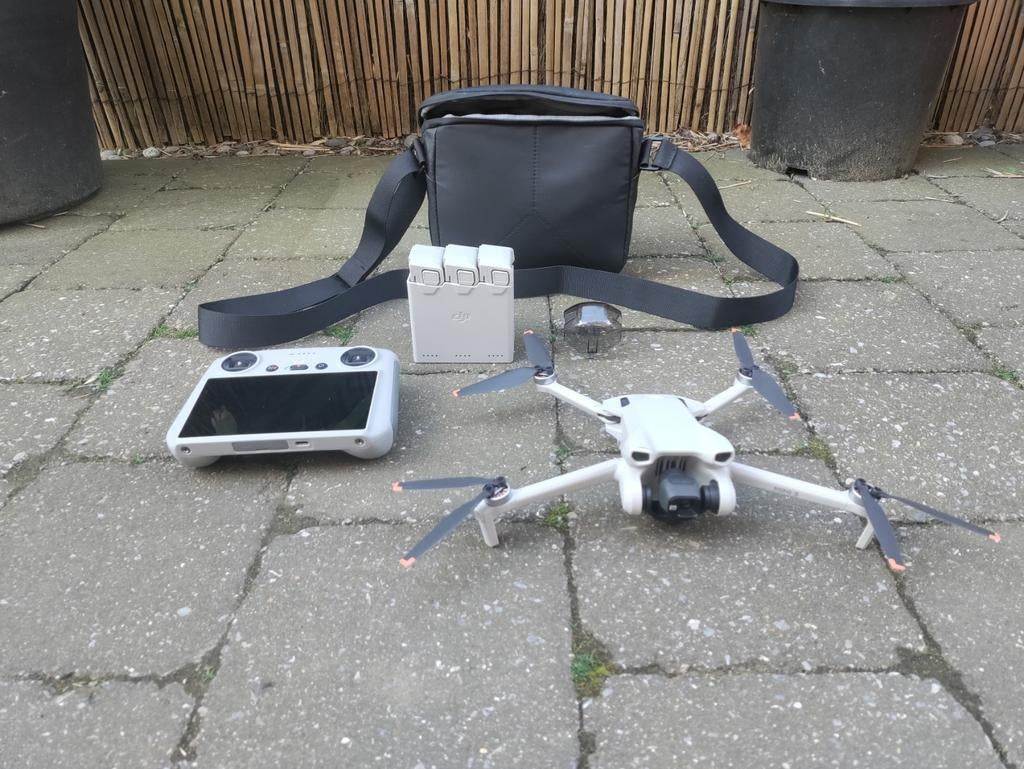 Drone DJI Mini 3, TV, Hi-fi & Vidéo, Drones, Drone avec caméra, Moins de 250 g, Qualité supérieure, 5 à 10 km