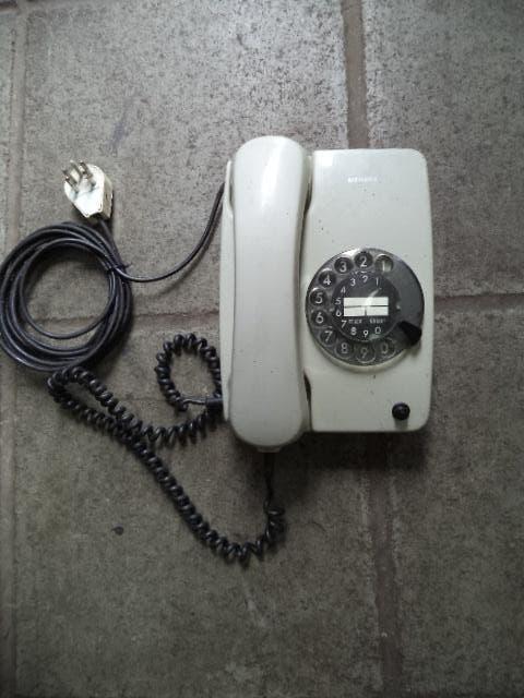 anciens telephones, Enlèvement, Utilisé, Avec cadran rotatif