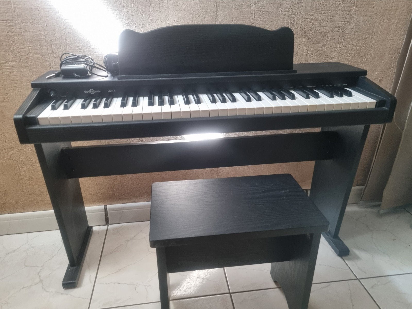 Piano voor kinderen, Muziek en Instrumenten, Piano's, Ophalen, Zwart, Digitaal, Zo goed als nieuw