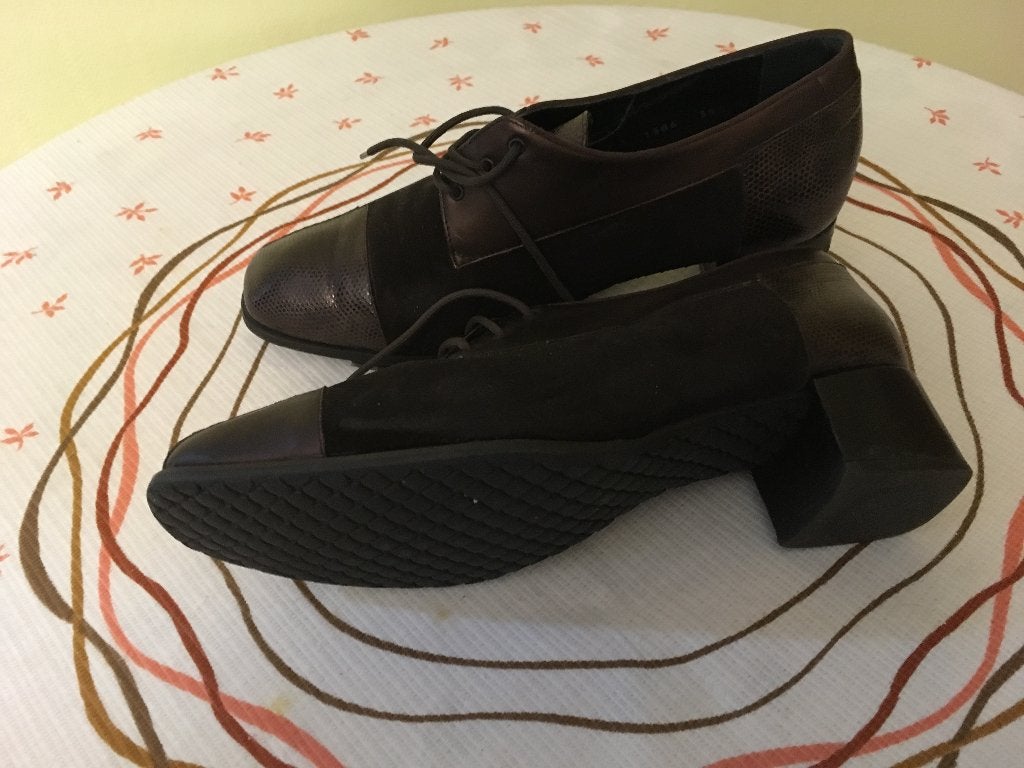 chaussures marron foncé  - taille 38 - comme neuves, Enlèvement ou Envoi, Comme neuf, Brun, Chaussures basses