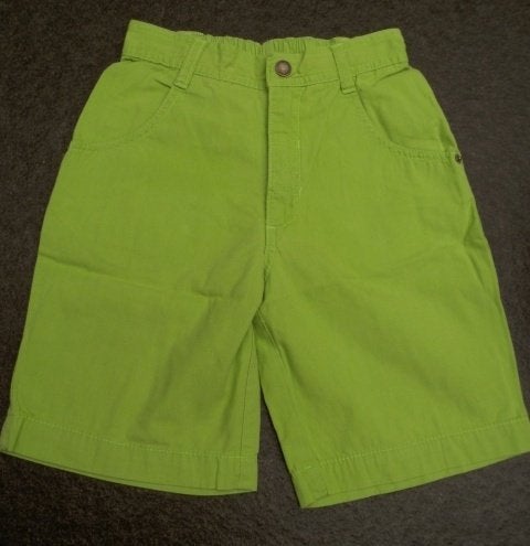 Licht groen kindershortje van Esprit maat 116., Enfants & Bébés, Vêtements enfant | Taille 116, Enlèvement ou Envoi