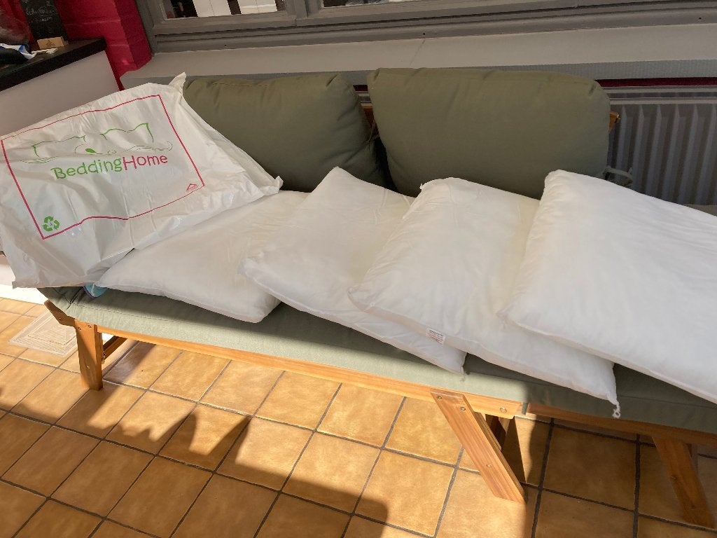 4 coussins/oreillers, Maison & Meubles, Chambre à coucher | Linge de lit, Neuf, Oreiller, Autres marques, Enlèvement