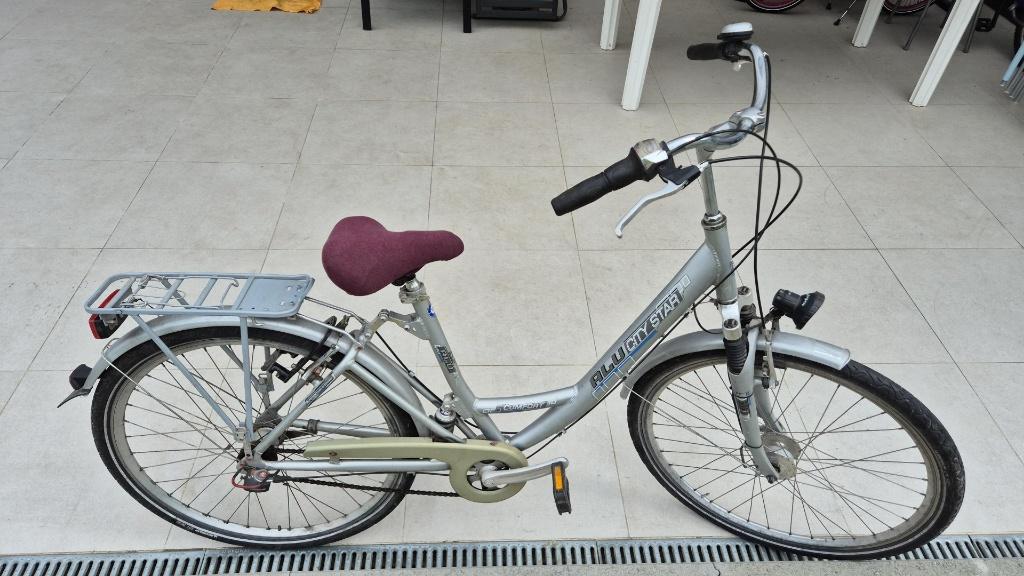 Duitse fiets "alu City Star" -voor langer dan 1.m 60 tot 2 m, Fietsen en Brommers, Gebruikt, 47 tot 50 cm, Versnellingen, Ophalen