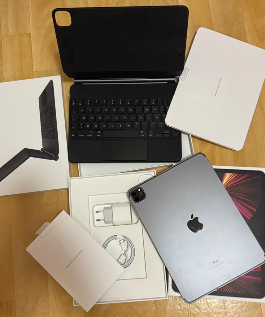 Ipad Pro 11 M1 1Tb+5G avec  Apple Magic Keyboard, Gris, 11 pouces, Comme neuf, Enlèvement