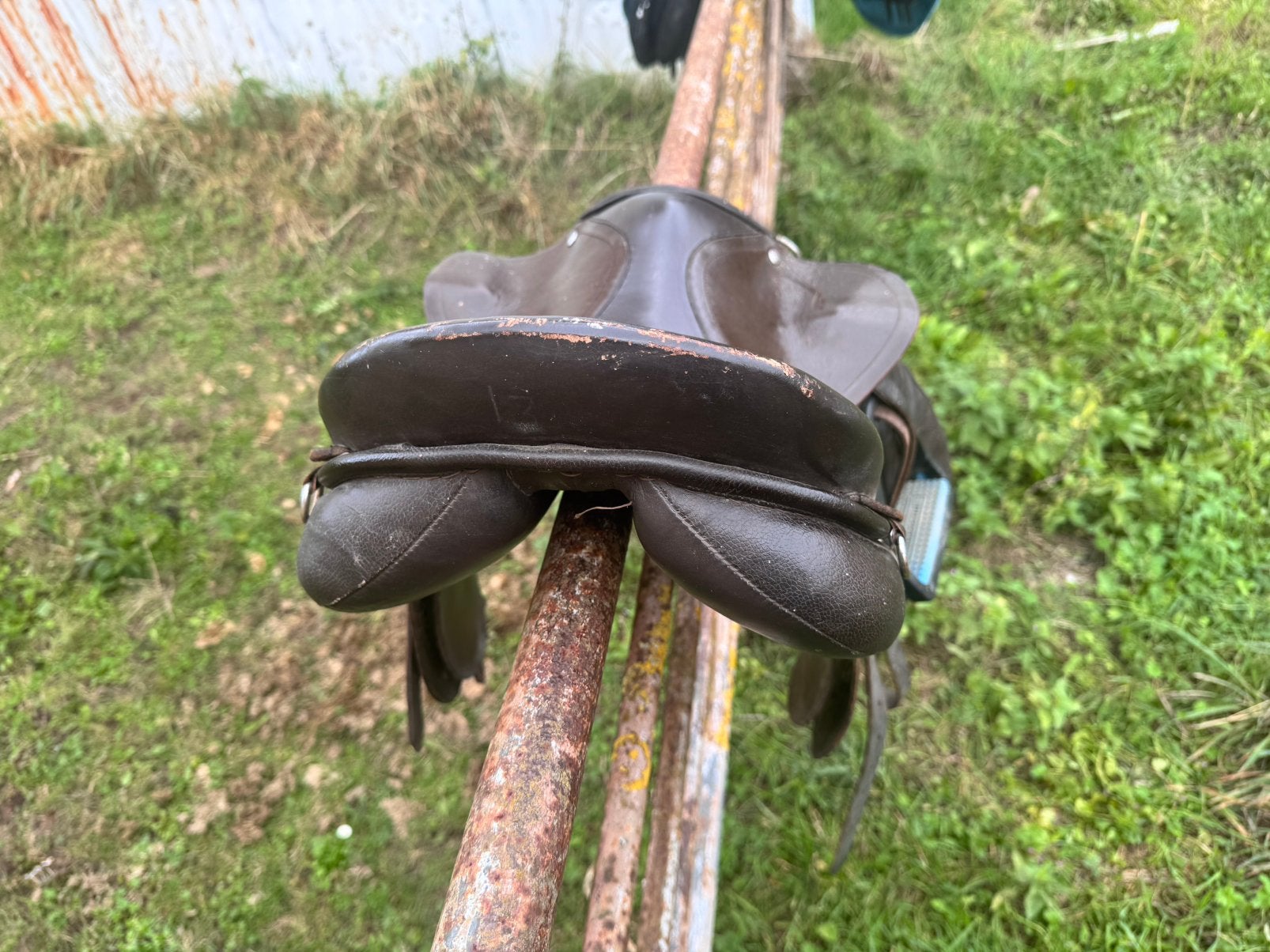 Selle 17.5, Animaux & Accessoires, Enlèvement, Comme neuf
