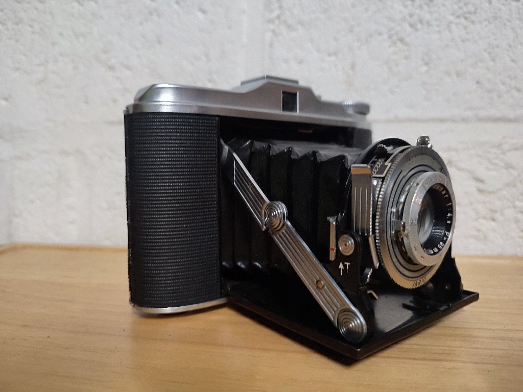 Appareil photo Agfa Isolette avec pochette en cuir, Enlèvement