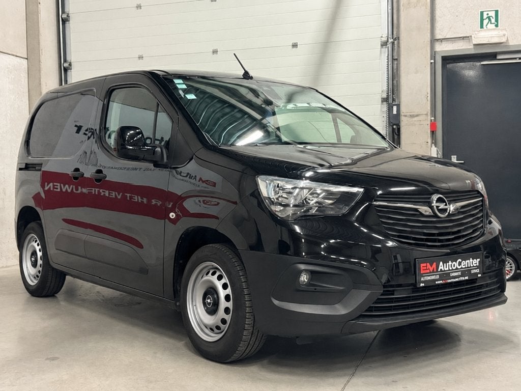Opel Combo 1.5 TD Lichte vracht 102 PK CarPlay-Airco-PDC-..., Auto's, Stof, 4 cilinders, https://public.car-pass.be/vhr/9c278685-8d0e-4eac-939a-7545540c74e2