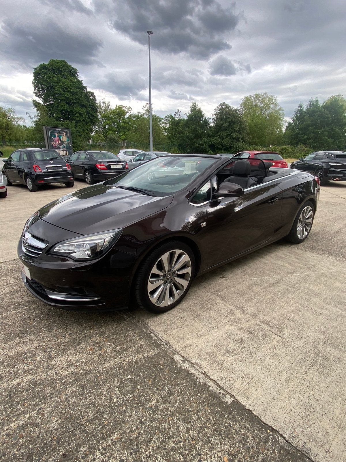 Opel Cascada cabriolet 2.0 diesel, Autos, Opel, Particulier, Cascada, ABS, Caméra de recul, Airbags, Air conditionné, Bluetooth