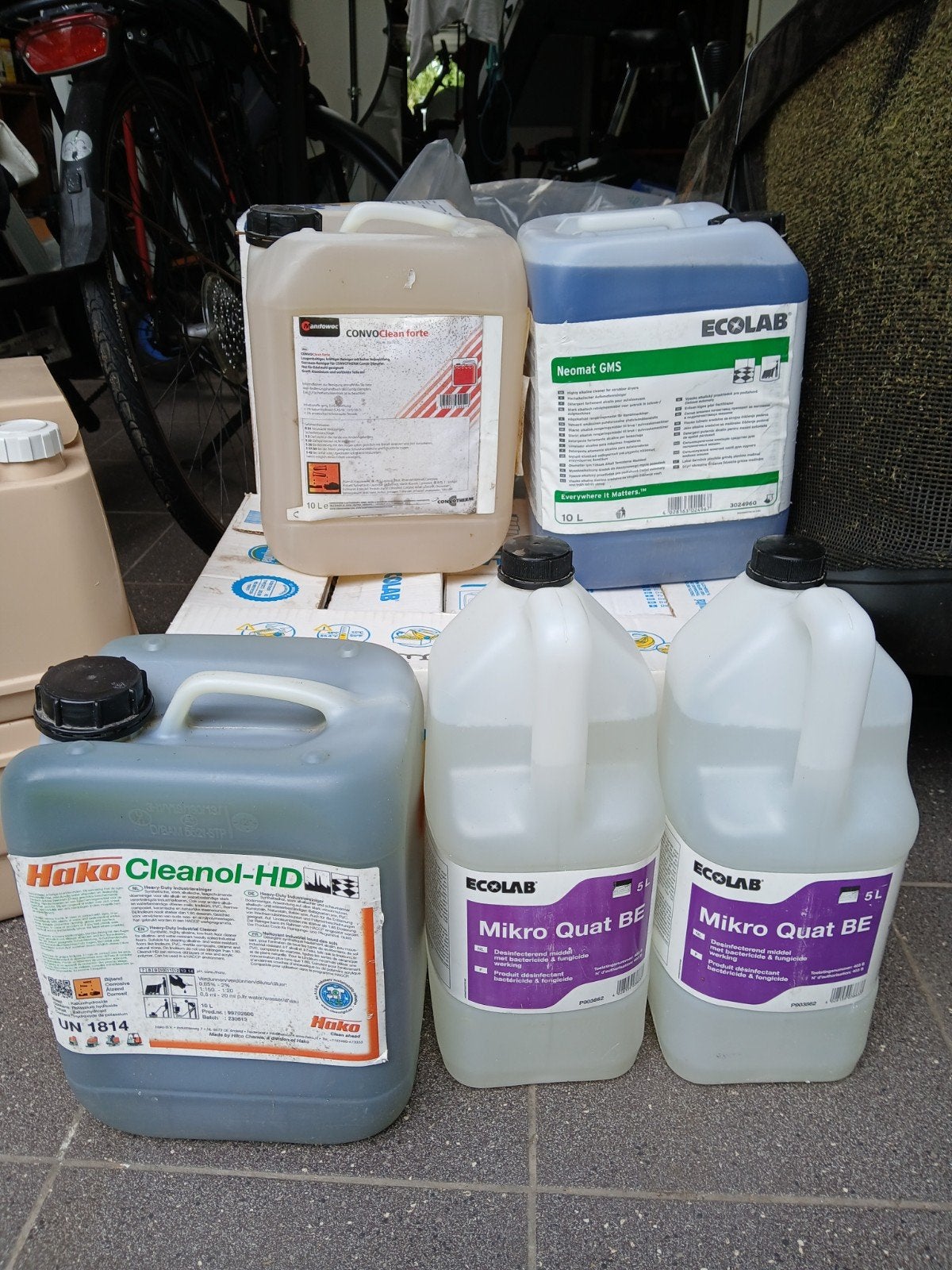 Ecolab kuisproducten, Enlèvement