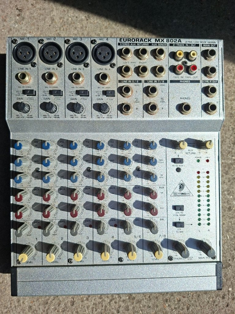 Mengpaneel Eurorack MX802A, Muziek en Instrumenten, Mengpanelen, Ophalen of Verzenden, Gebruikt, 5 tot 10 kanalen, Microfooningang