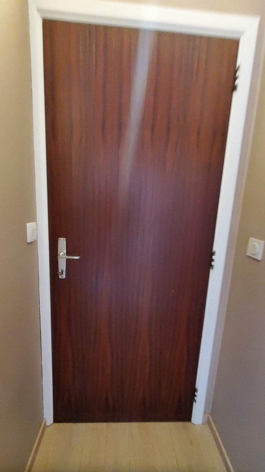 Portes en bois, Enlèvement, Bois