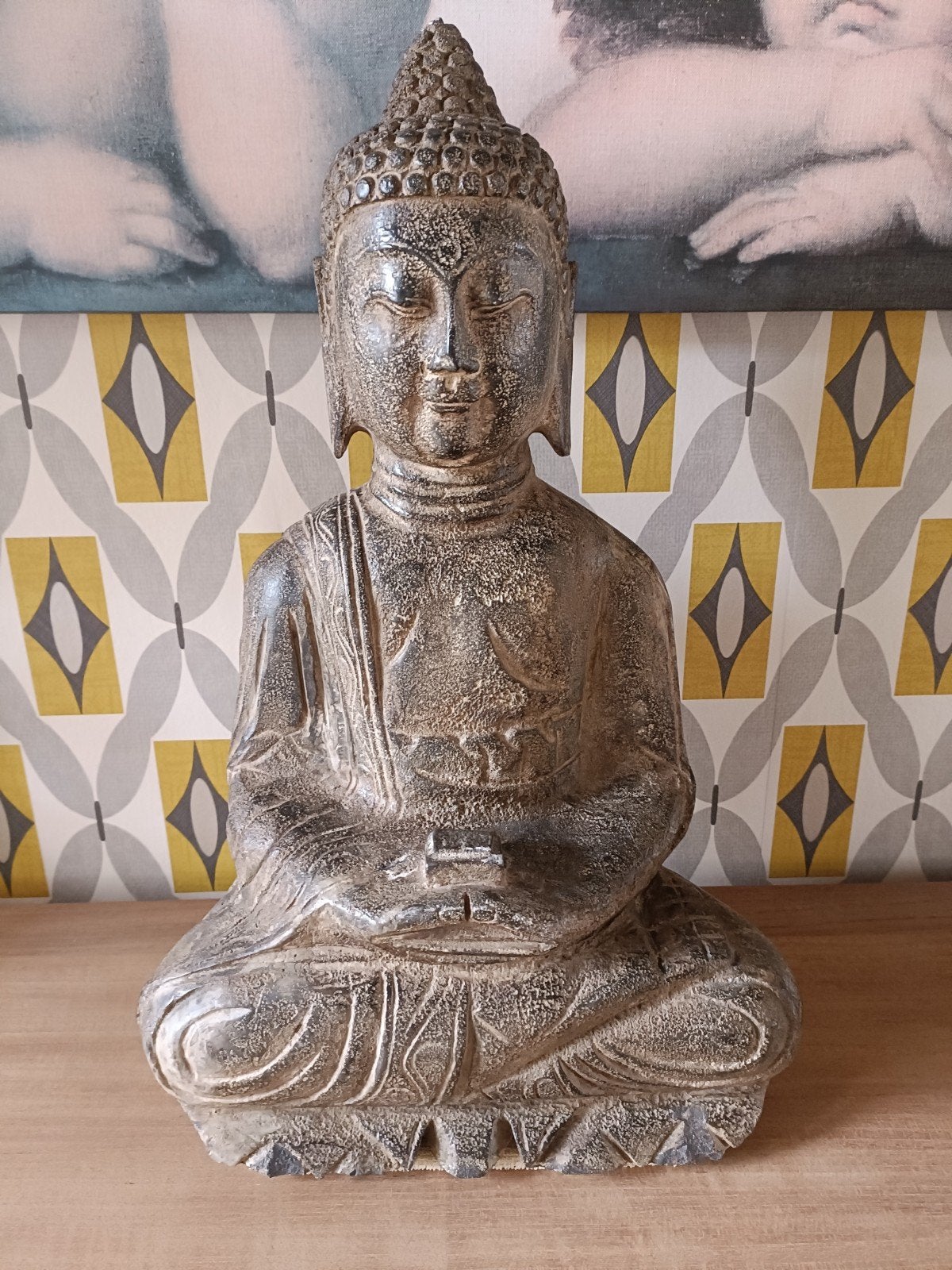 Bronzen boeddha, Enlèvement