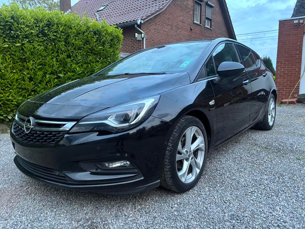 Opel Astra 1.4 Turbo zwarte editie, Lane Keeping Assist, Euro 6, Bedrijf, Astra