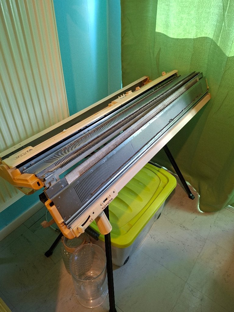 Machine à tricoter, Enlèvement
