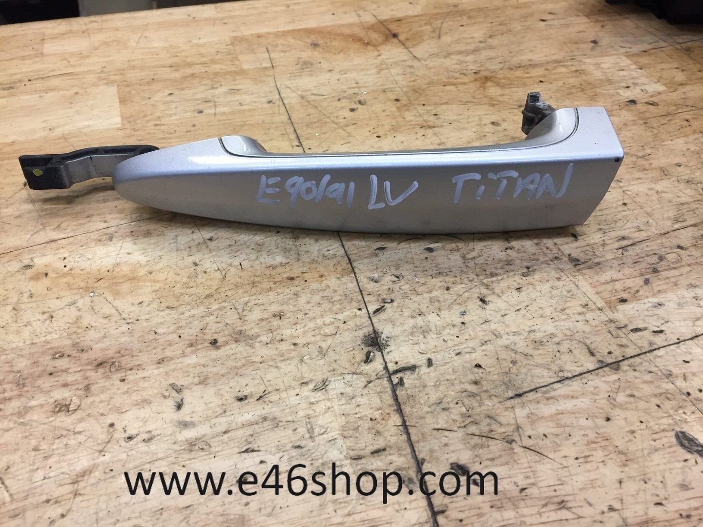 Deurgreep BMW E90 E91 links voor TITANSILVER, -, Utilisé, Porte, Gauche