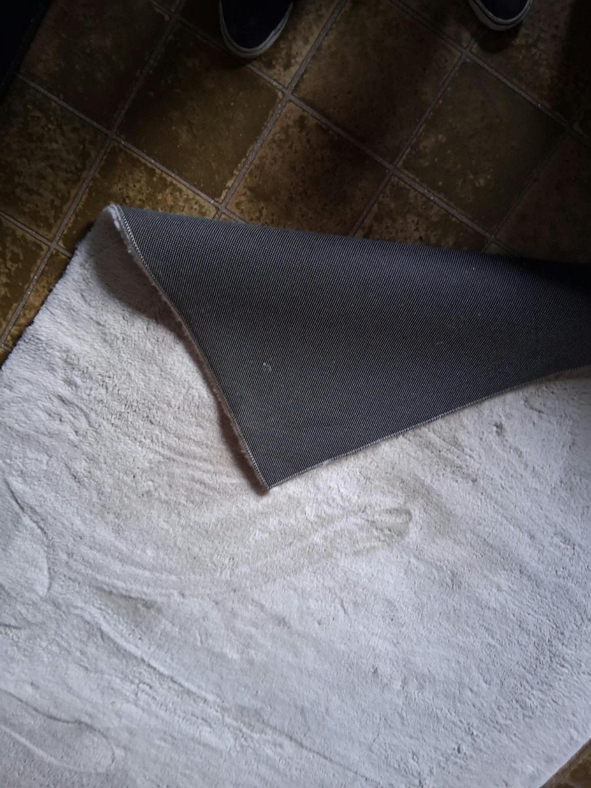tapis 20 euros, Enlèvement
