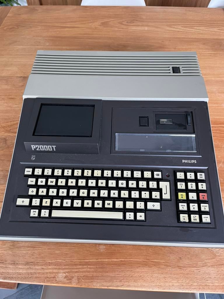 PHILIPS MICROCOMPUTER P2001, Computers en Software, Vintage Computers, Ophalen of Verzenden