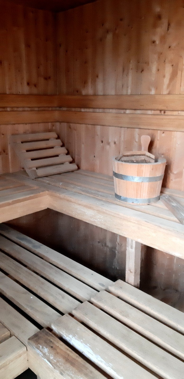 Finse Sauna, Ophalen