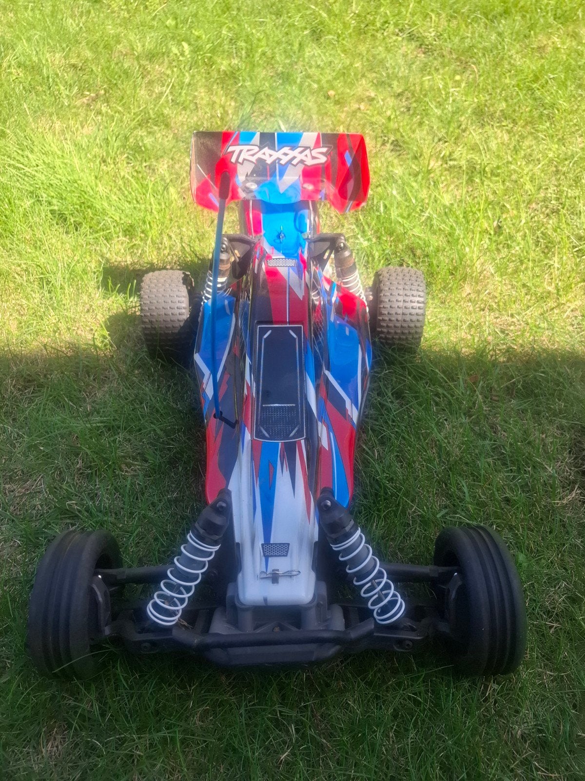 Traxxis bandit RC car brushed, Enfants & Bébés, Jouets | Extérieur | Véhicules à batterie