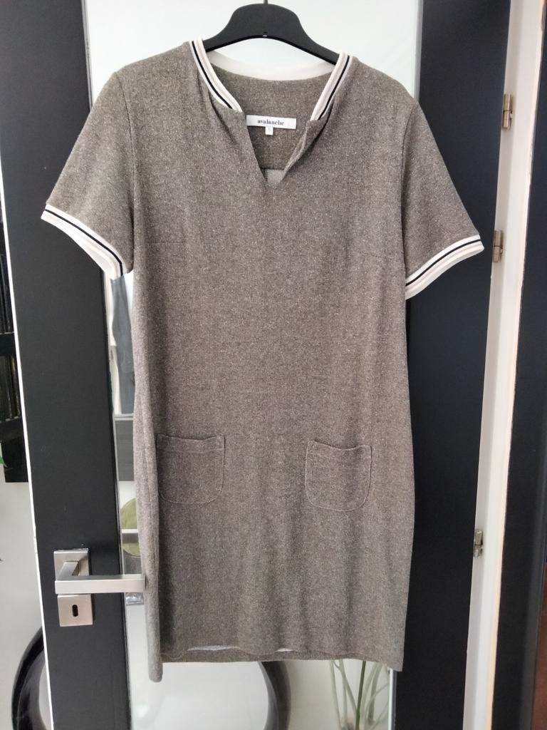 Jurkje in tricot.merk Avalanche, Ophalen of Verzenden