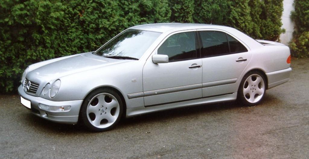 Mercedes E w210 Carat of Expression voorbumpers, Ophalen