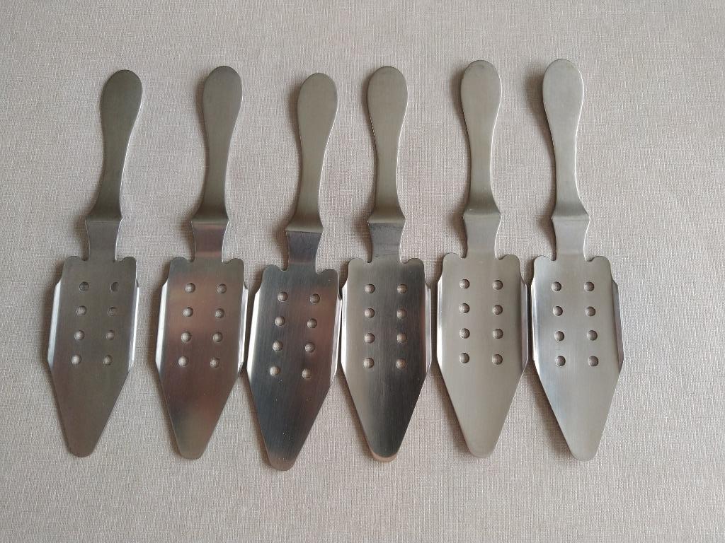 6 cuillères à absinthe poinçonnées Kara massif 18/8N Gemblou, Collections, Enlèvement ou Envoi, Comme neuf, Autres régions, Autres types