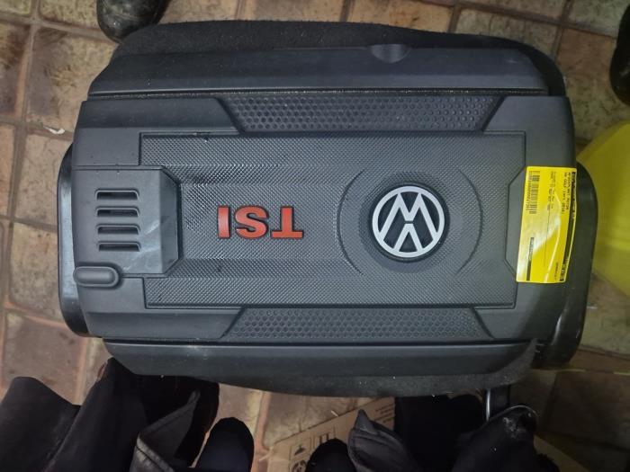 Couverture moteur d'un Volkswagen Golf, Enlèvement ou Envoi, 3 mois de garantie, Utilisé, Volkswagen