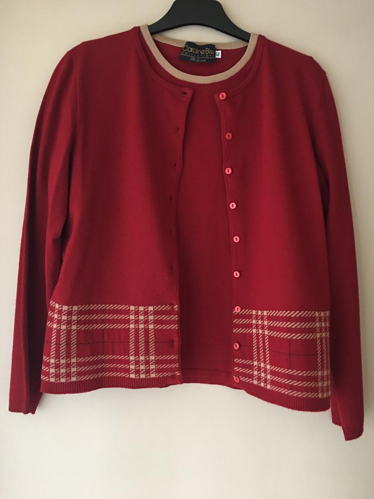 Set de deux pièces « Caroline Biss », Vêtements | Femmes, Pulls & Gilets, Taille 38/40 (M), Beige, Enlèvement ou Envoi